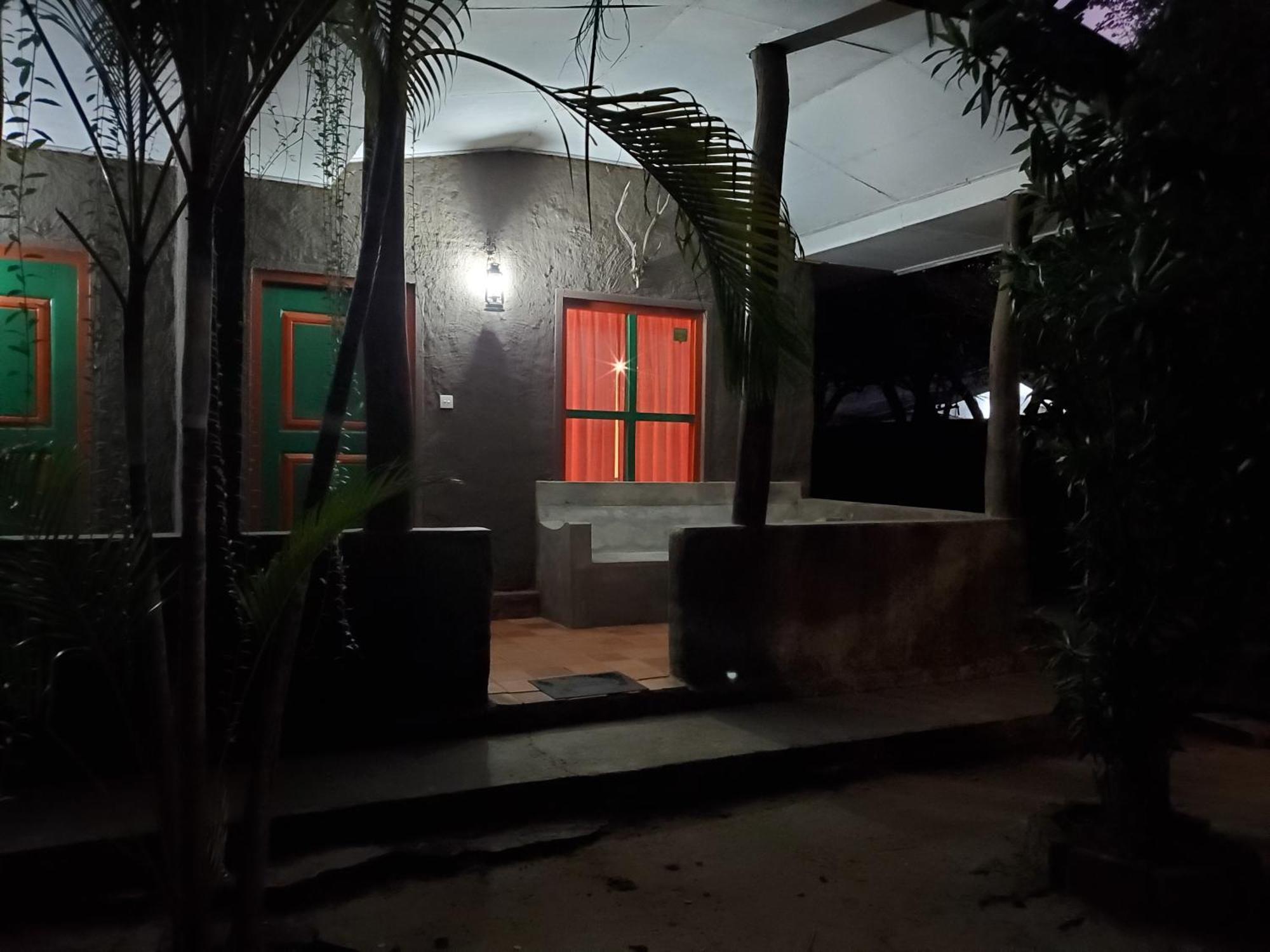 Clay Hut Village Polonnaruwa Luaran gambar