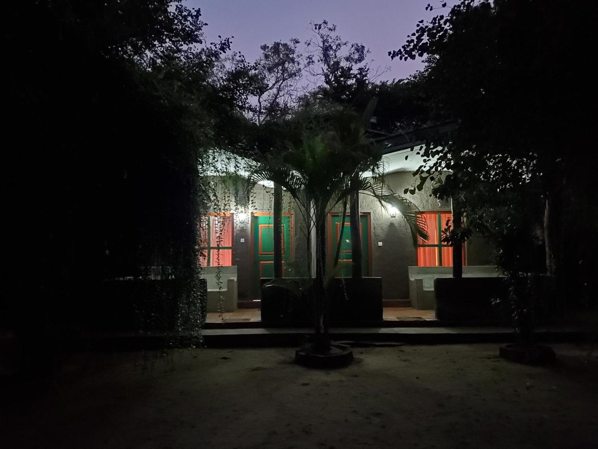 Clay Hut Village Polonnaruwa Luaran gambar