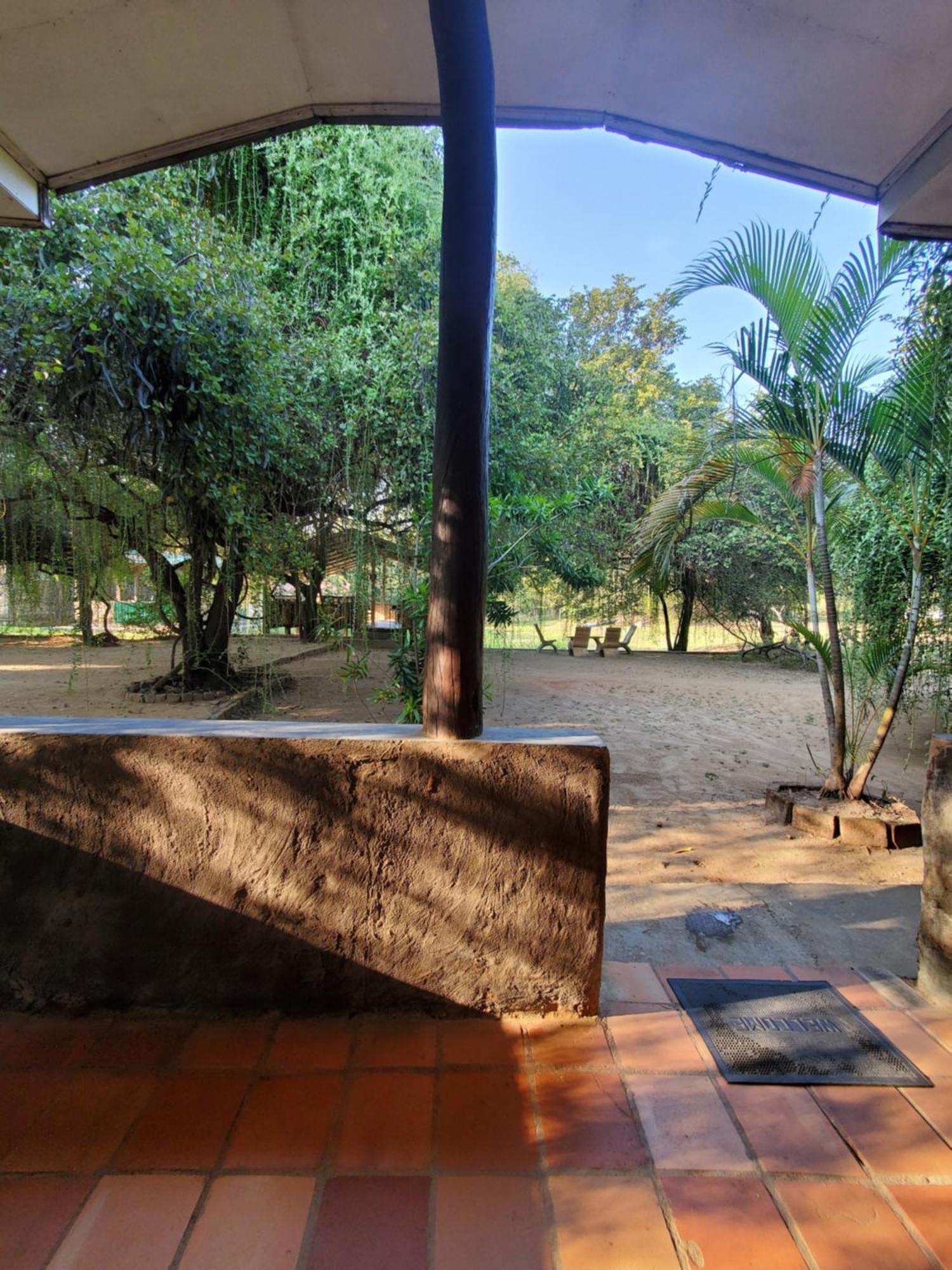 Clay Hut Village Polonnaruwa Luaran gambar